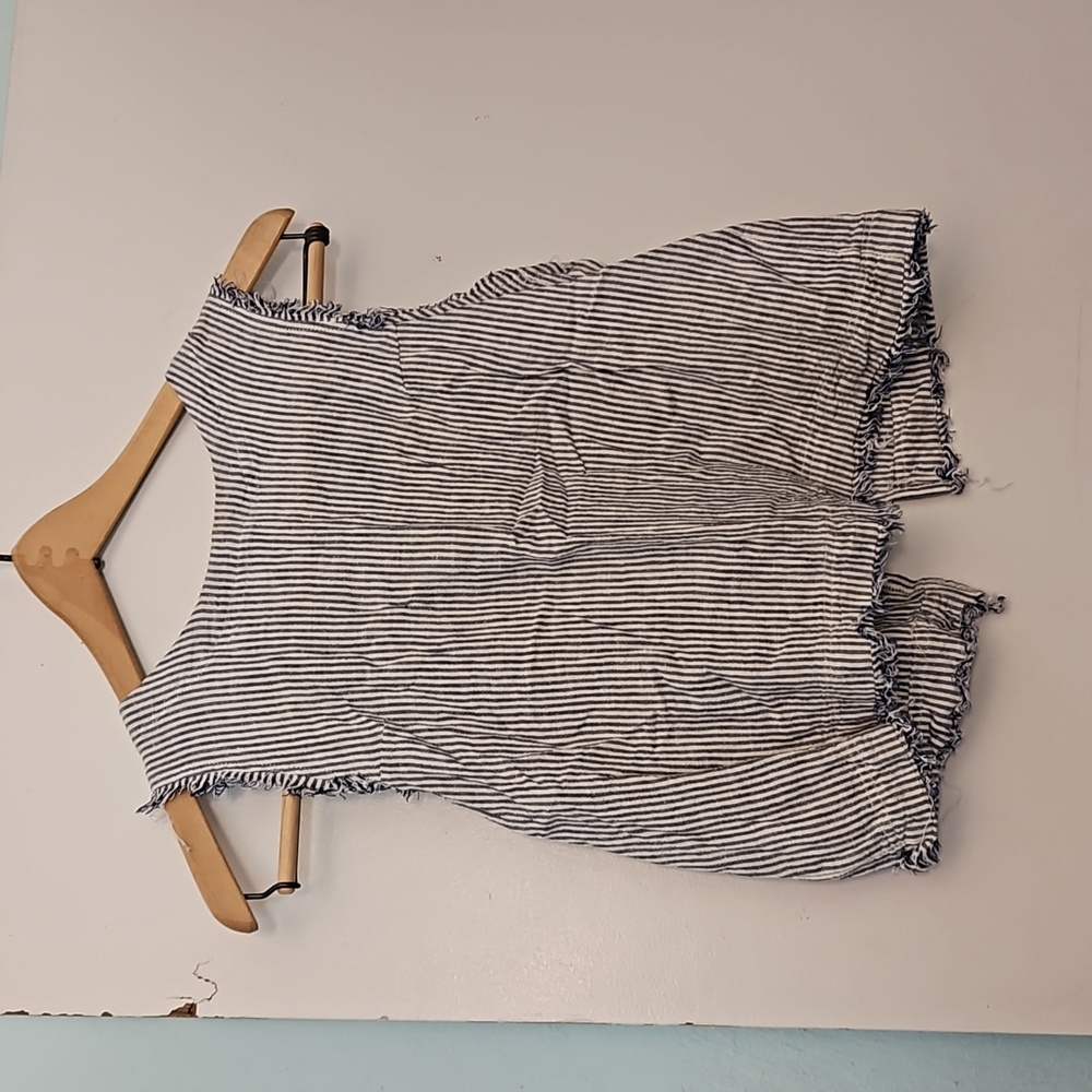 Moving sale, everything must go!! Crop Top